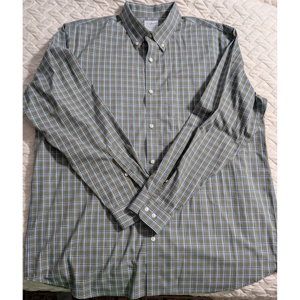 LL BEAN Mens Button up Shirt Size XL Green plaid 100% cotton Long sleeve
